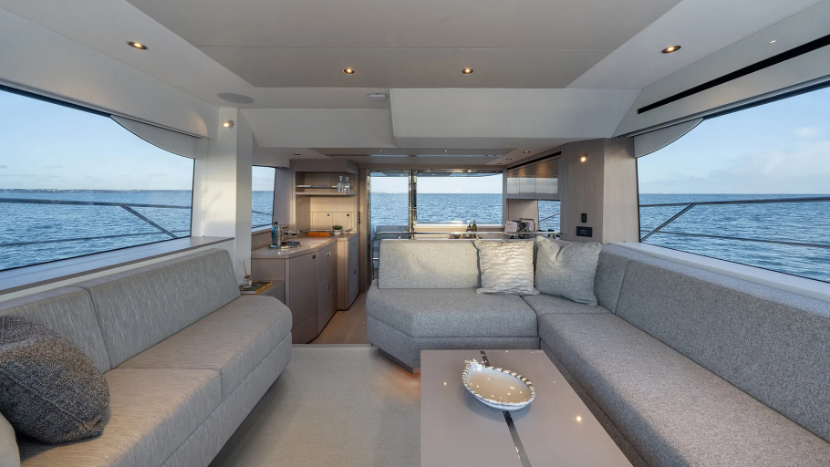 Sunseeker Manhattan 56 | Интерьер 3