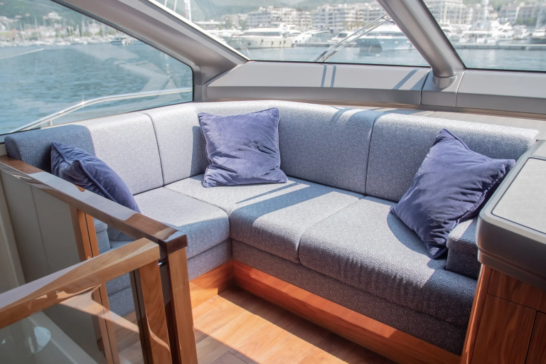 Sunseeker 76 Yacht | Интерьер 10