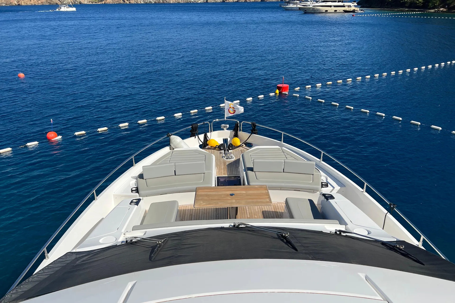 Sunseeker 76 Yacht | Экстерьер 2