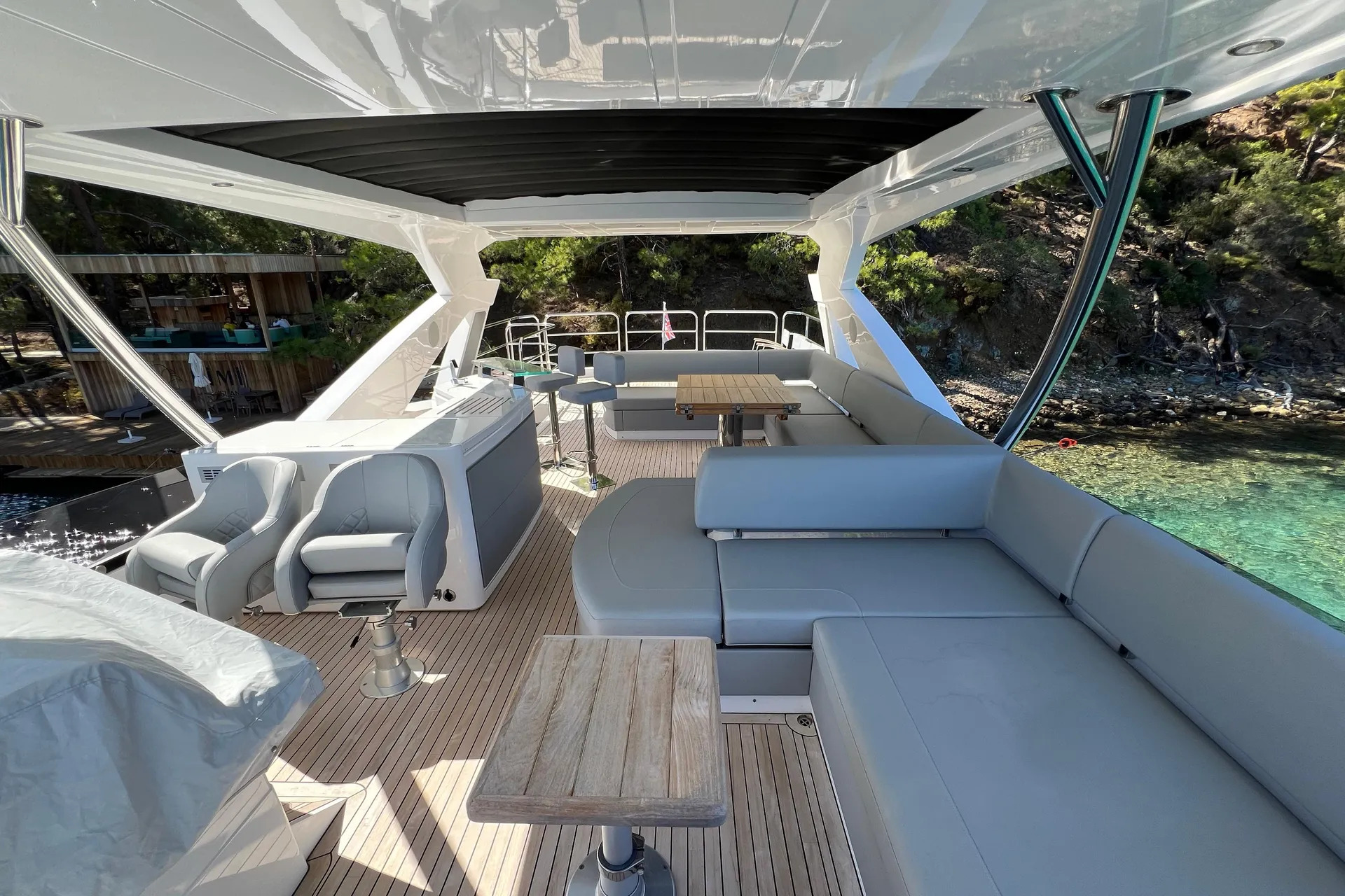 Sunseeker 76 Yacht | Экстерьер 7