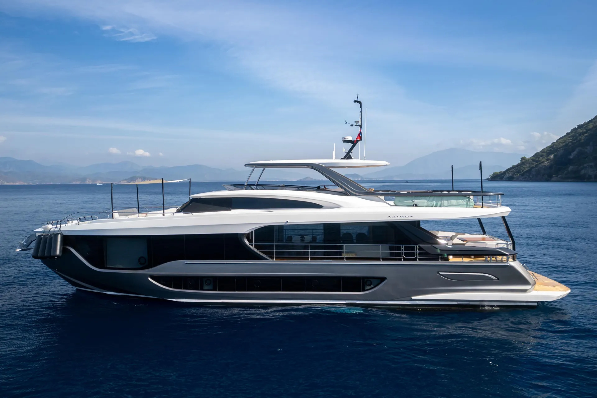 Яхта Azimut Grande 26M | ID: 24642