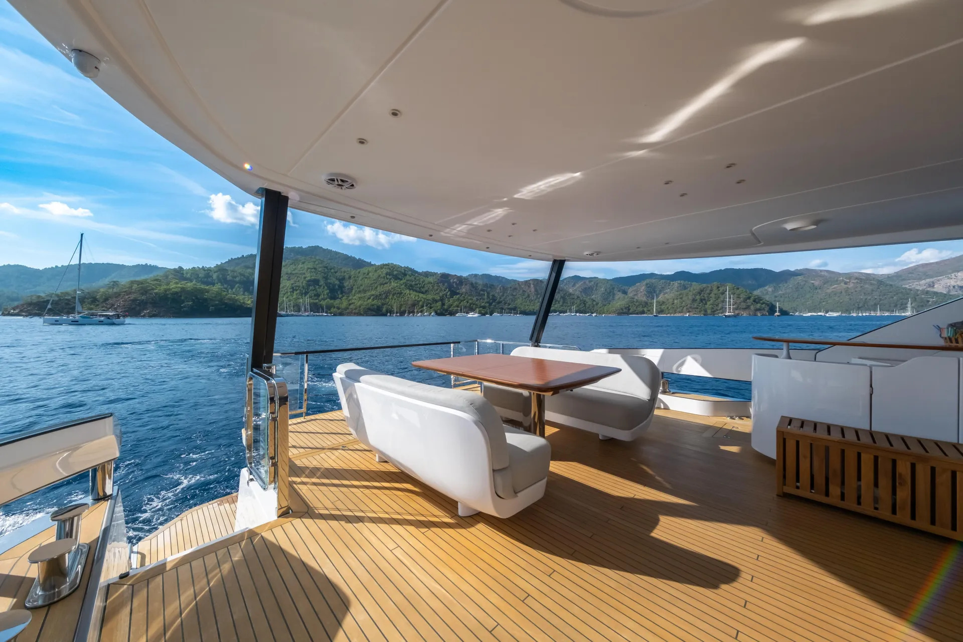 Azimut Grande 26M | Экстерьер 9