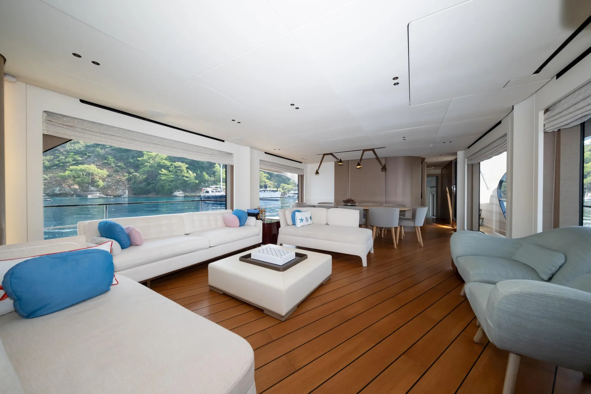 Azimut Grande 26M | Интерьер 1
