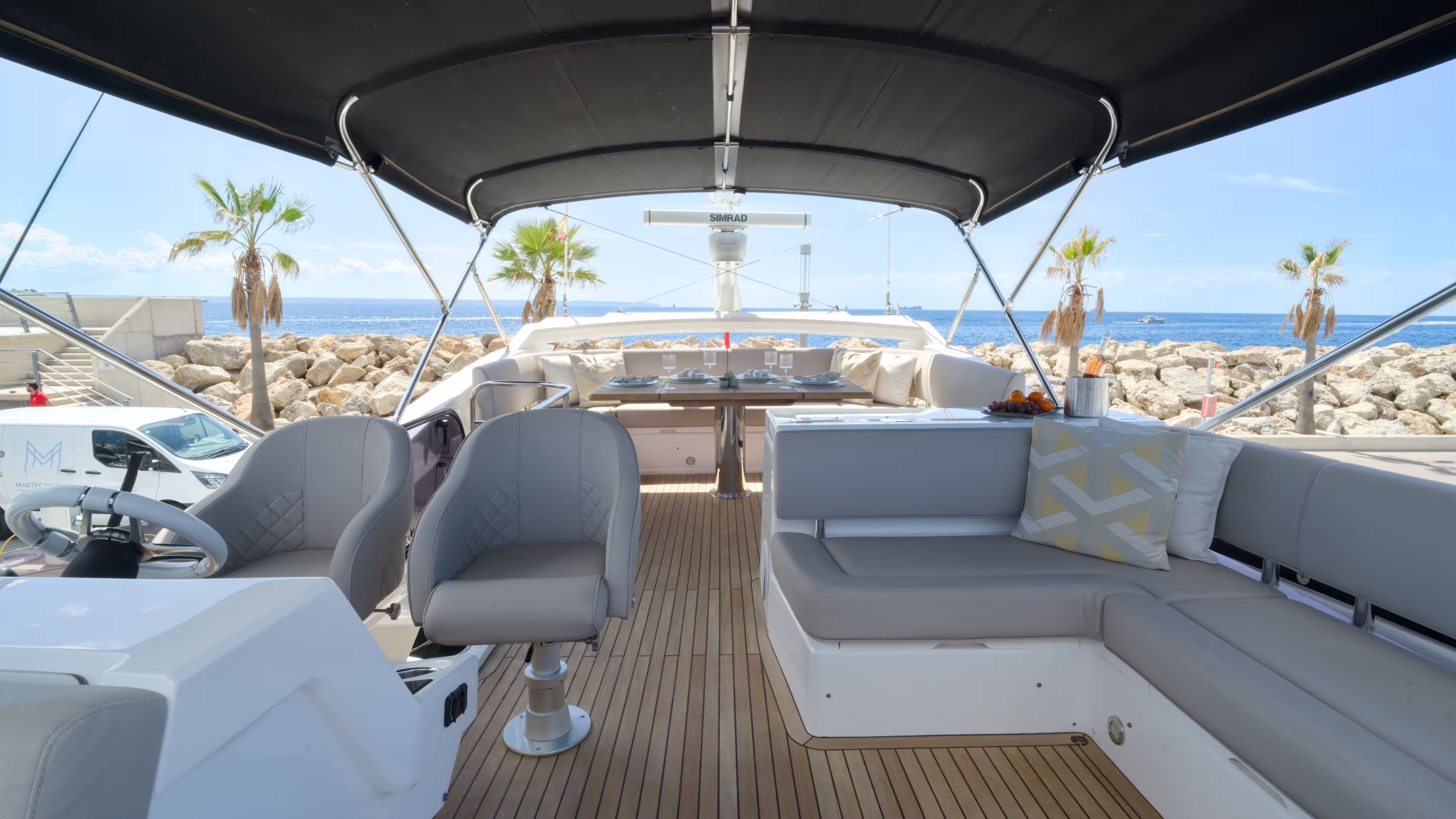 Sunseeker Manhattan 52 | Экстерьер 8