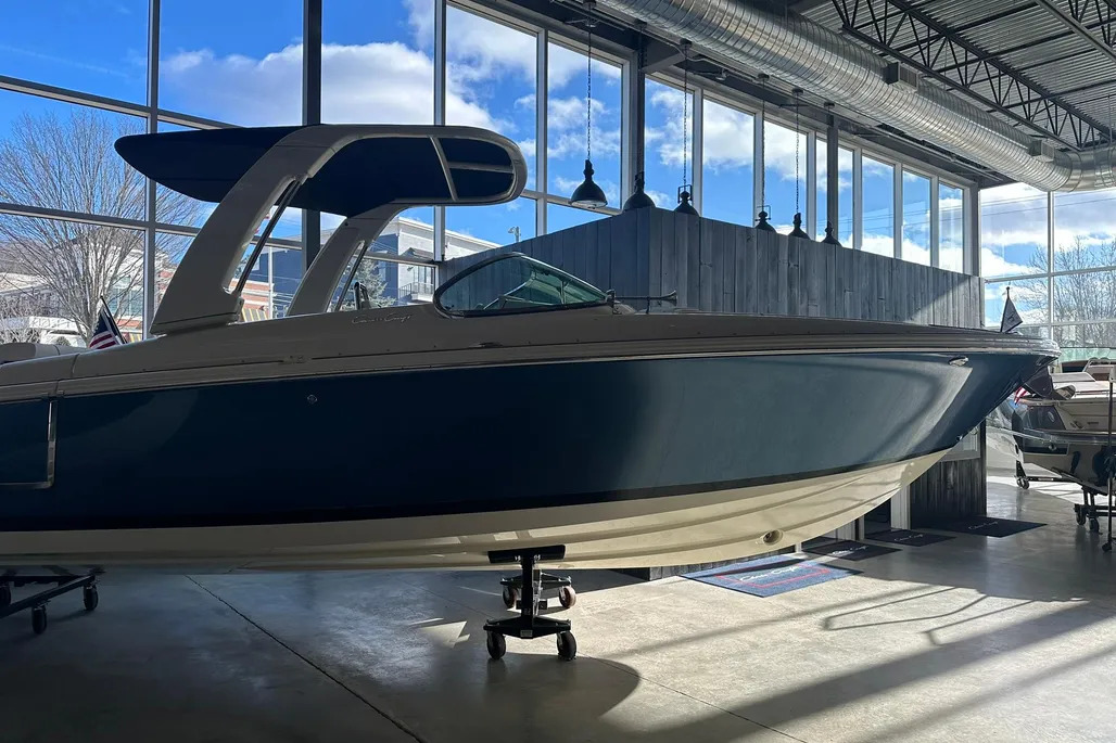 Яхта Chris-Craft Launch 28 GT | ID: 24770