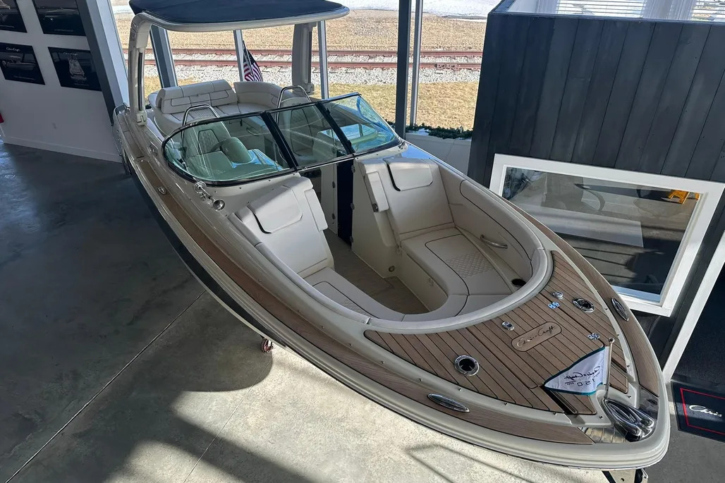 Chris-Craft Launch 28 GT | Экстерьер 4