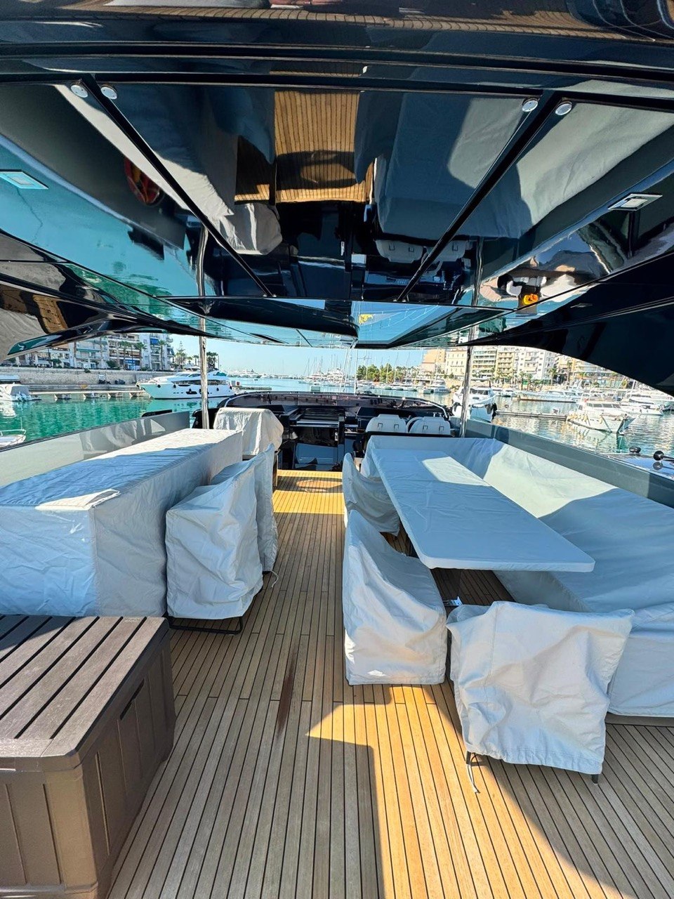 Riva 90 Argo | Экстерьер 2