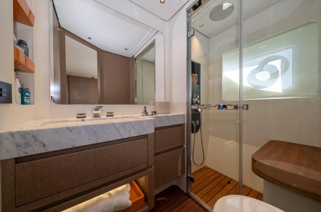 Azimut Grande 26M | Интерьер 10