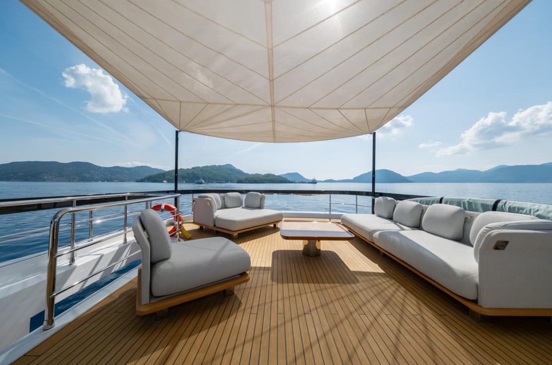 Azimut Grande 26M | Экстерьер 11
