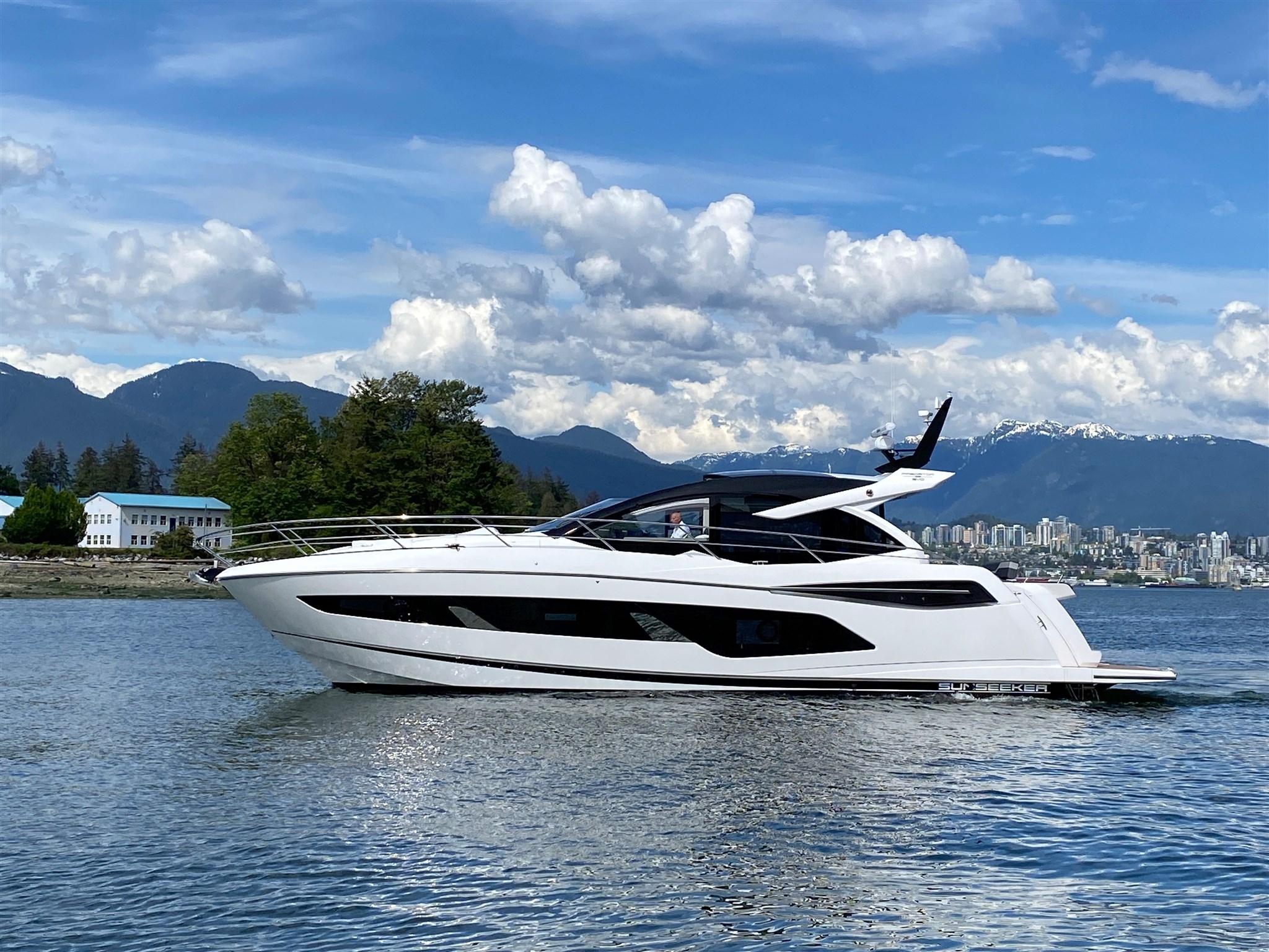 Sunseeker Predator 55 | Экстерьер 2
