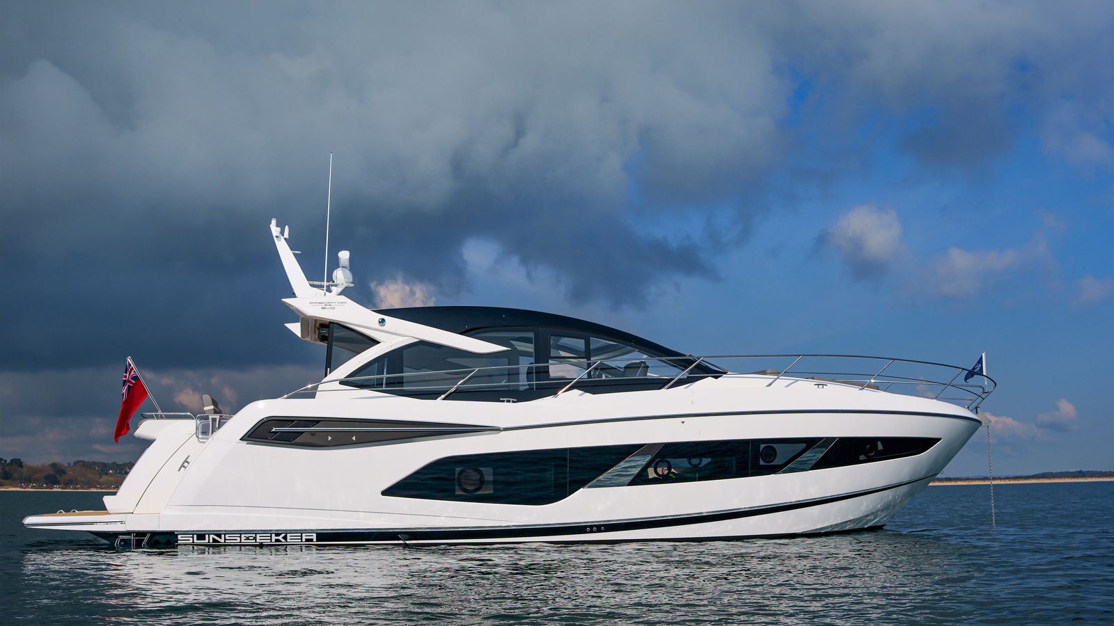 Яхта Sunseeker Predator 55 | ID: 24818