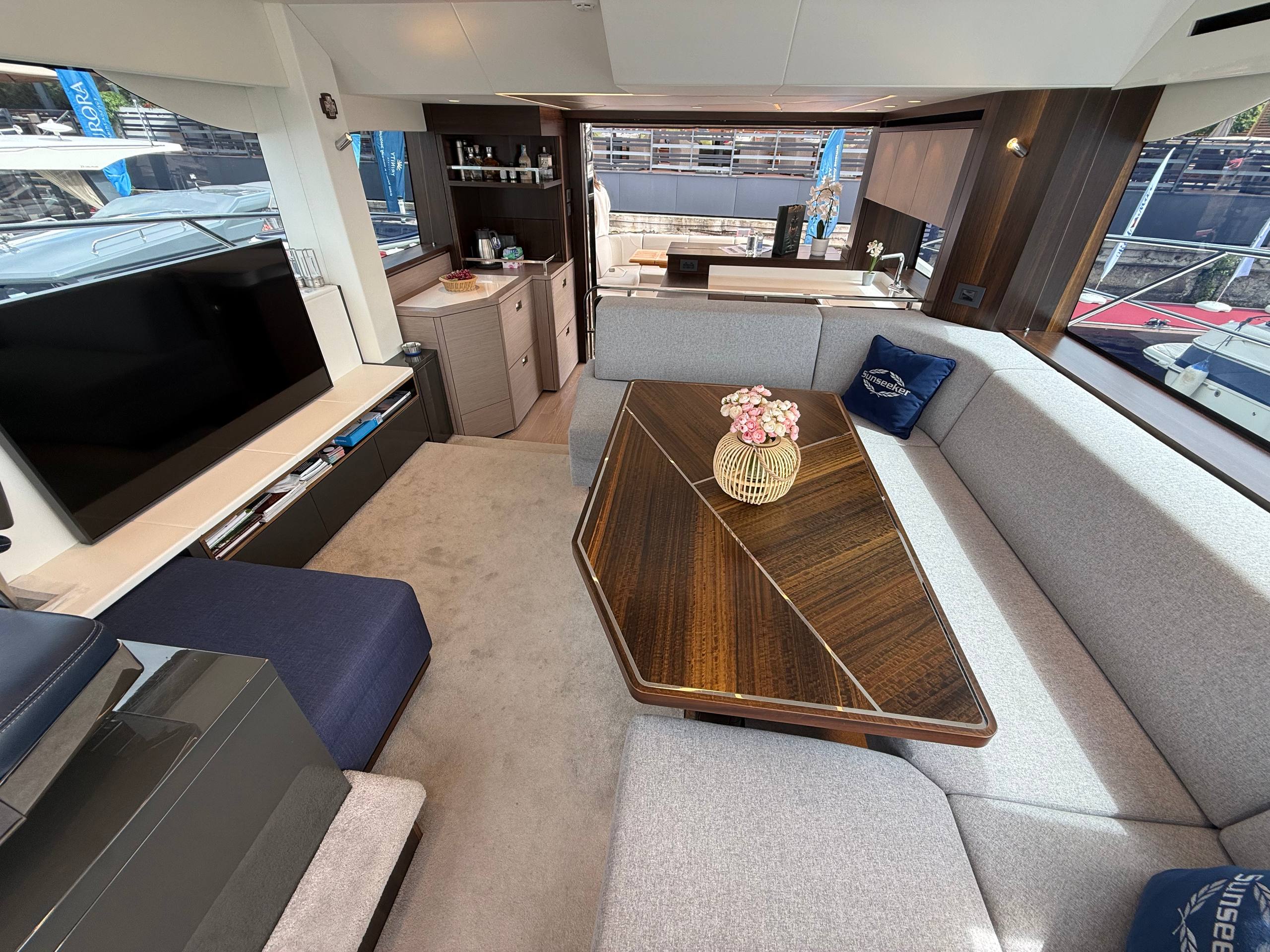 Sunseeker Manhattan 55 | Интерьер 7
