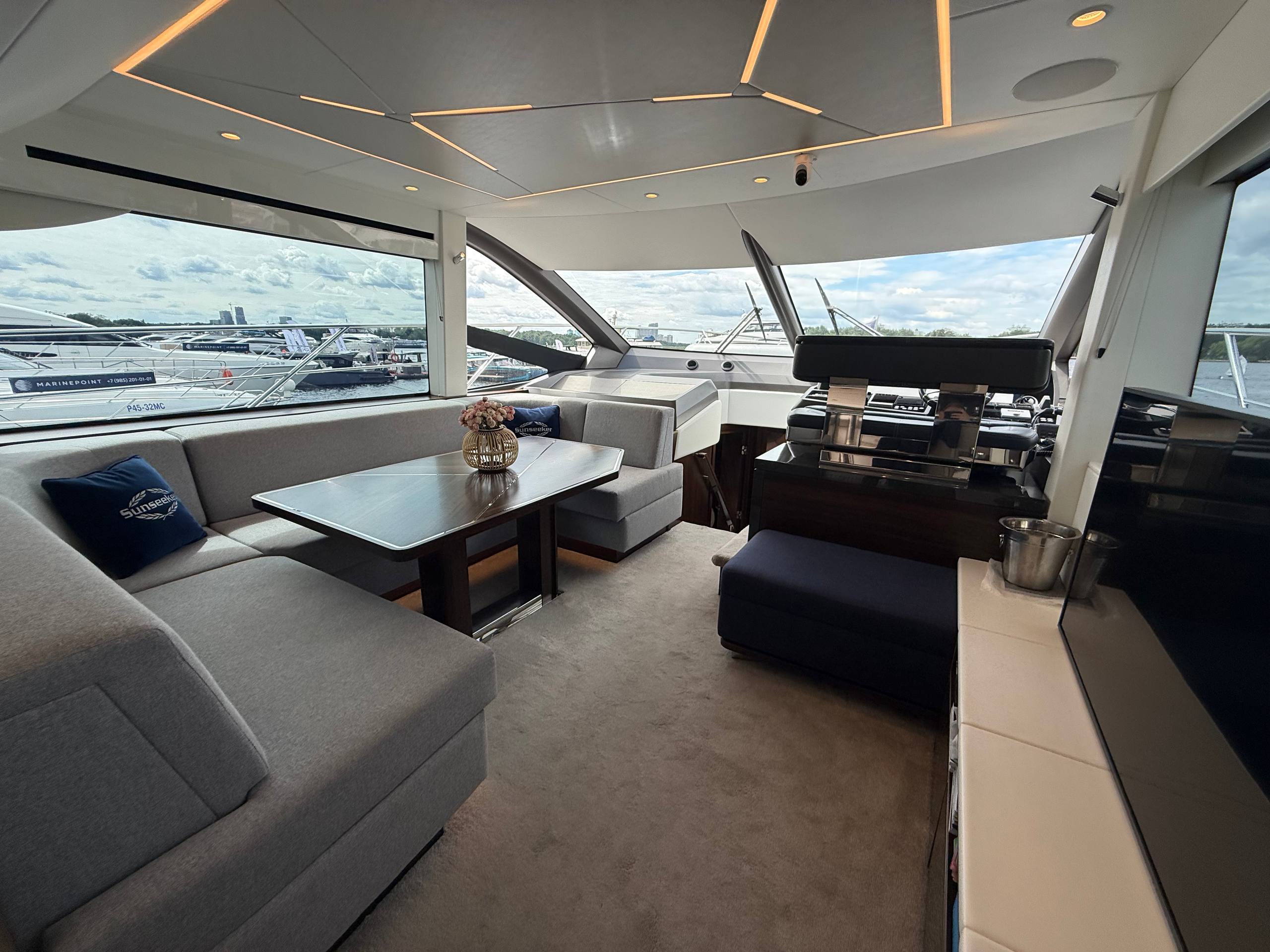 Sunseeker Manhattan 55 | Интерьер 6