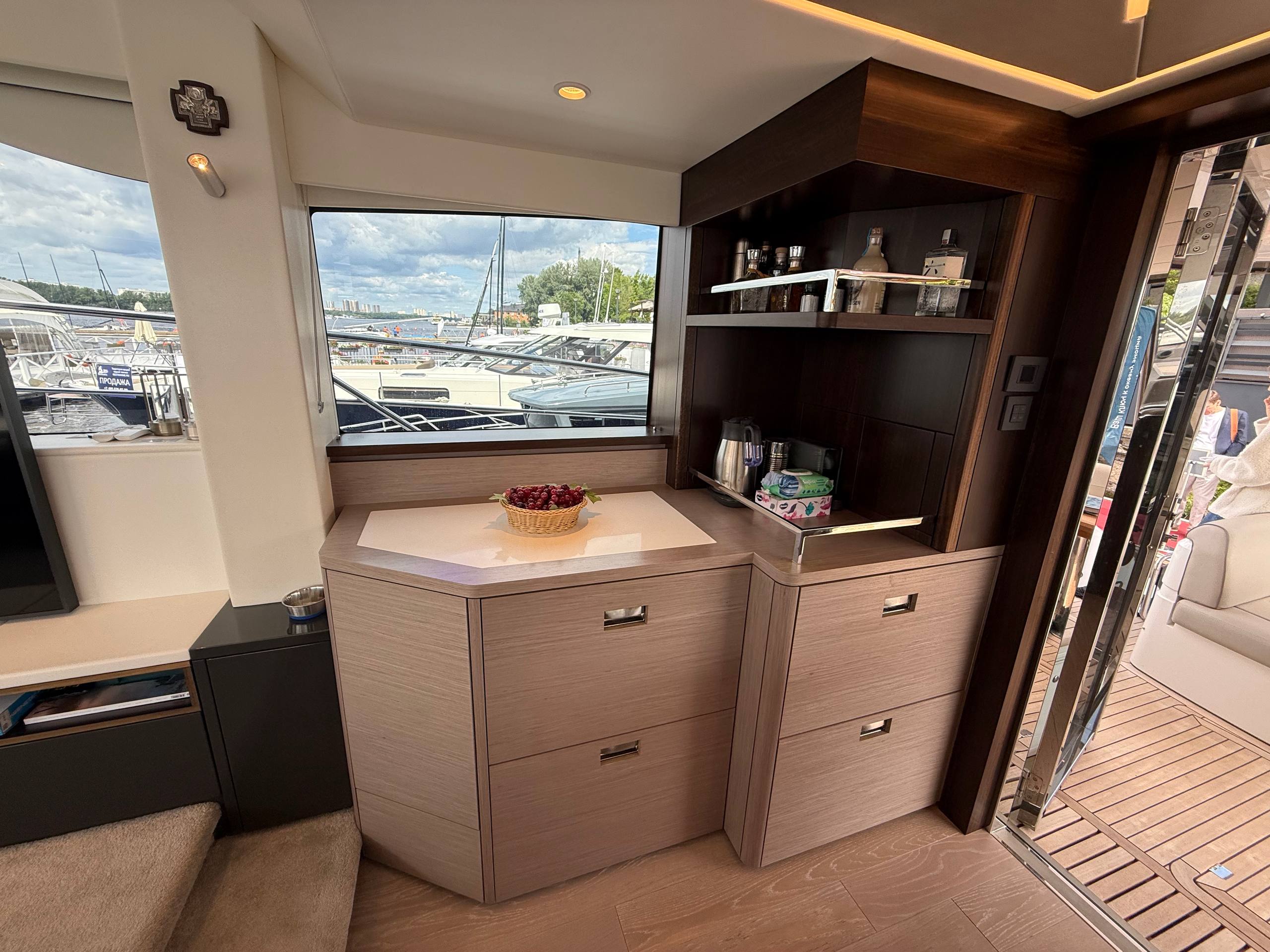 Sunseeker Manhattan 55 | Интерьер 4