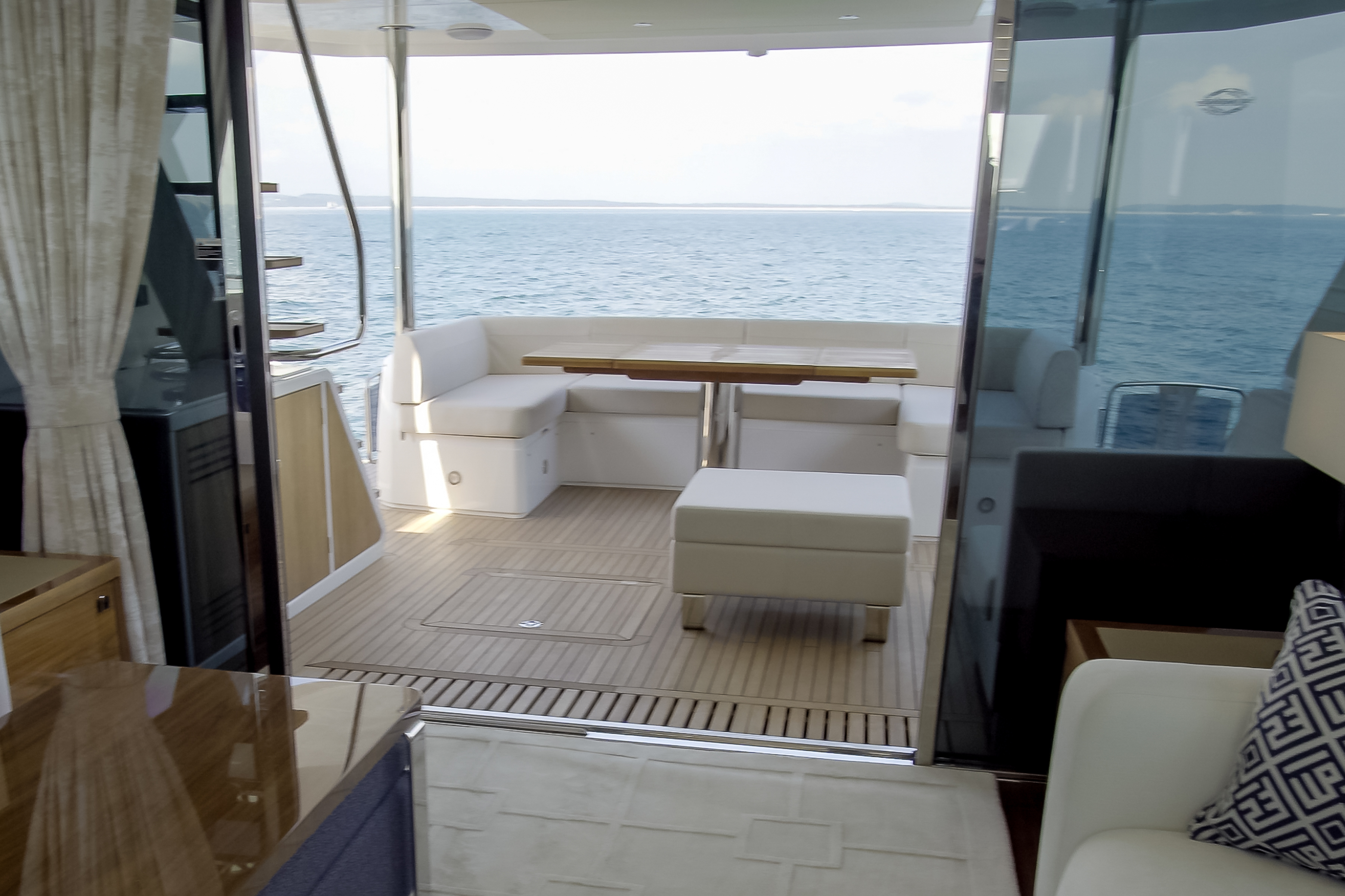 Sunseeker 76 Yacht | Экстерьер 12