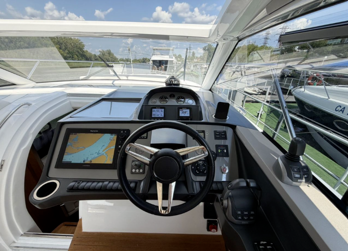 Princess V40 | Интерьер 4