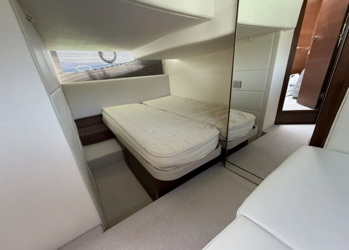 Princess V40 | Интерьер 12