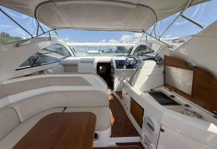 Fairline Targa 38 | Экстерьер 9