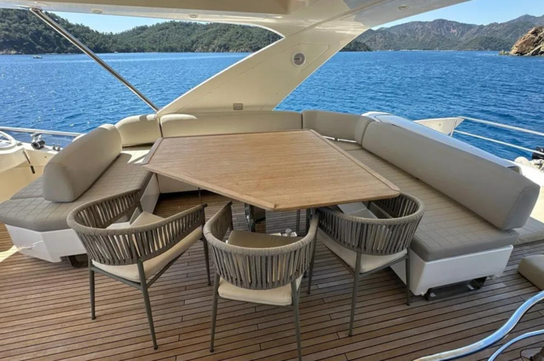 Azimut 70 | Экстерьер 7