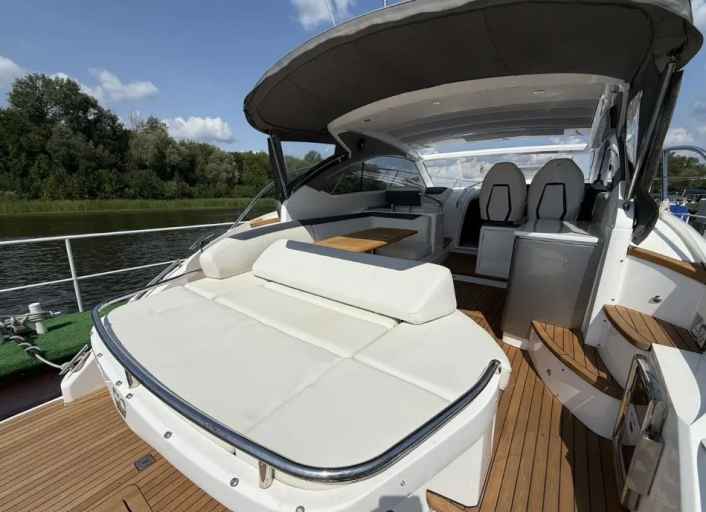 Princess V40 | Экстерьер 3