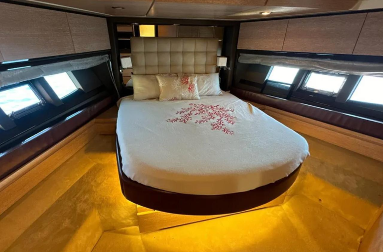 Azimut 70 | Интерьер 7