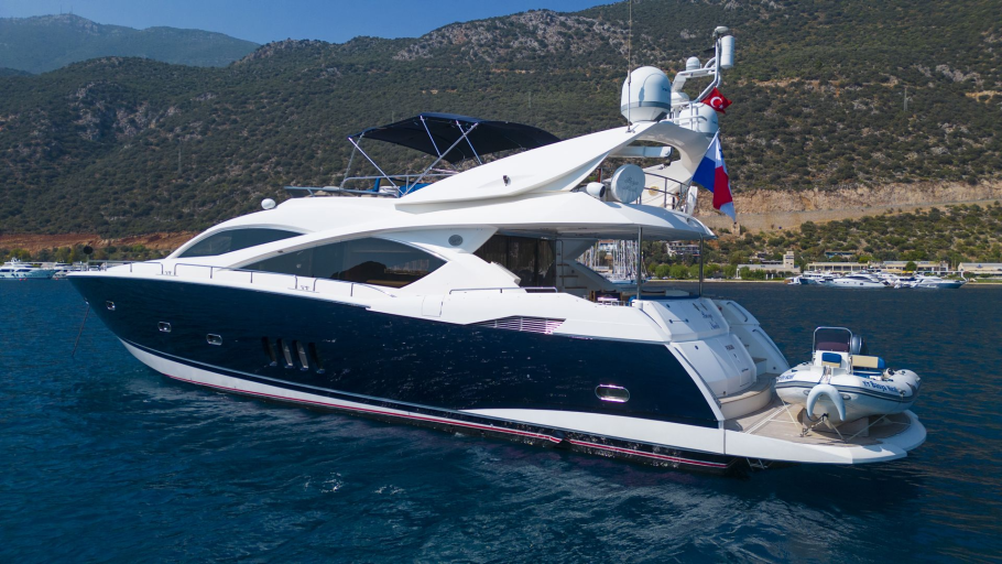 Sunseeker 82 Yacht | Экстерьер 3