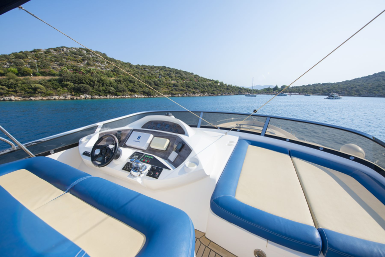 Sunseeker 82 Yacht | Экстерьер 9