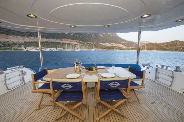 Sunseeker 82 Yacht | Экстерьер 14