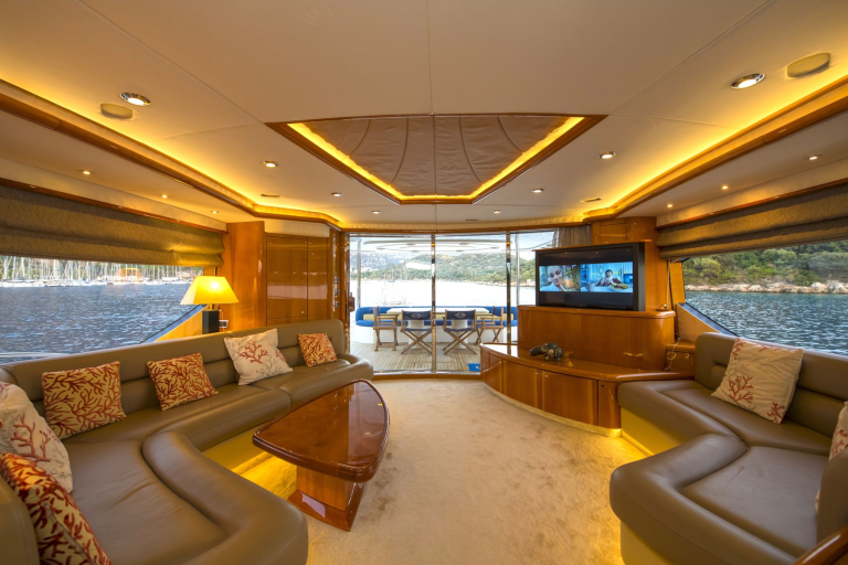 Sunseeker 82 Yacht | Интерьер 3