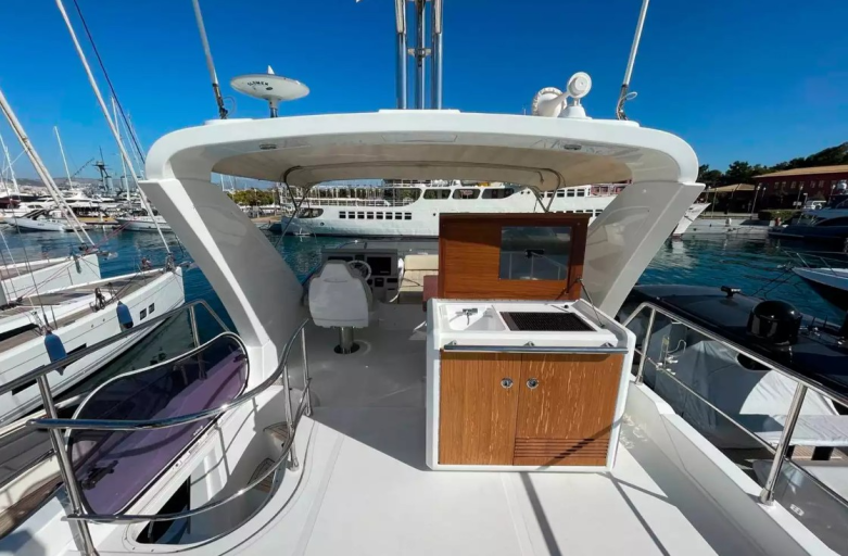 Azimut 50 | Экстерьер 2